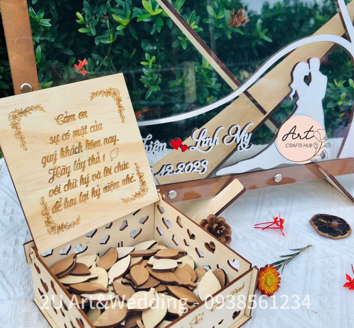 Wedding Guest Book, Personalized Bride and Groom Tree Rustic Drop Box, Tree Guest Book, Guest Book Alternative to Traditional Wedding Decor