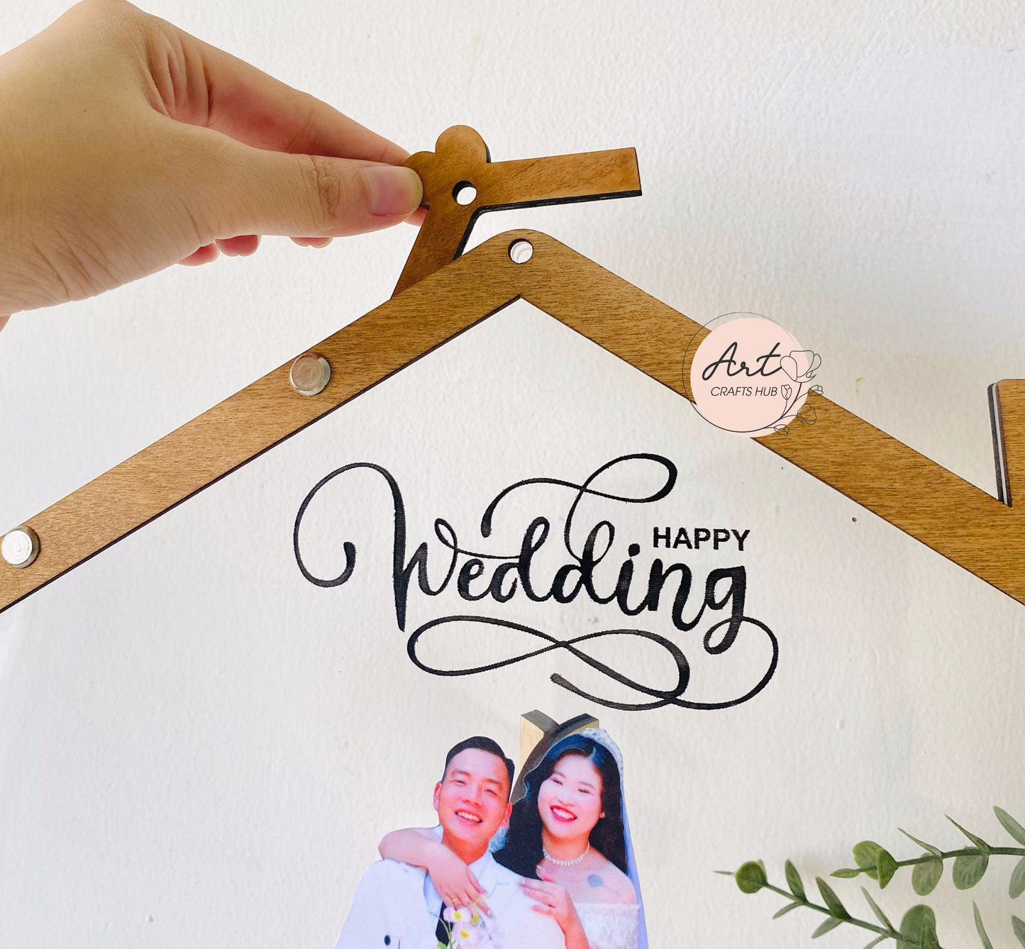 Up House Wedding Guest Book, Bride and Groom Photo Design as a Modern Alternative to Traditional Signature Books, Personalized Wedding Decor