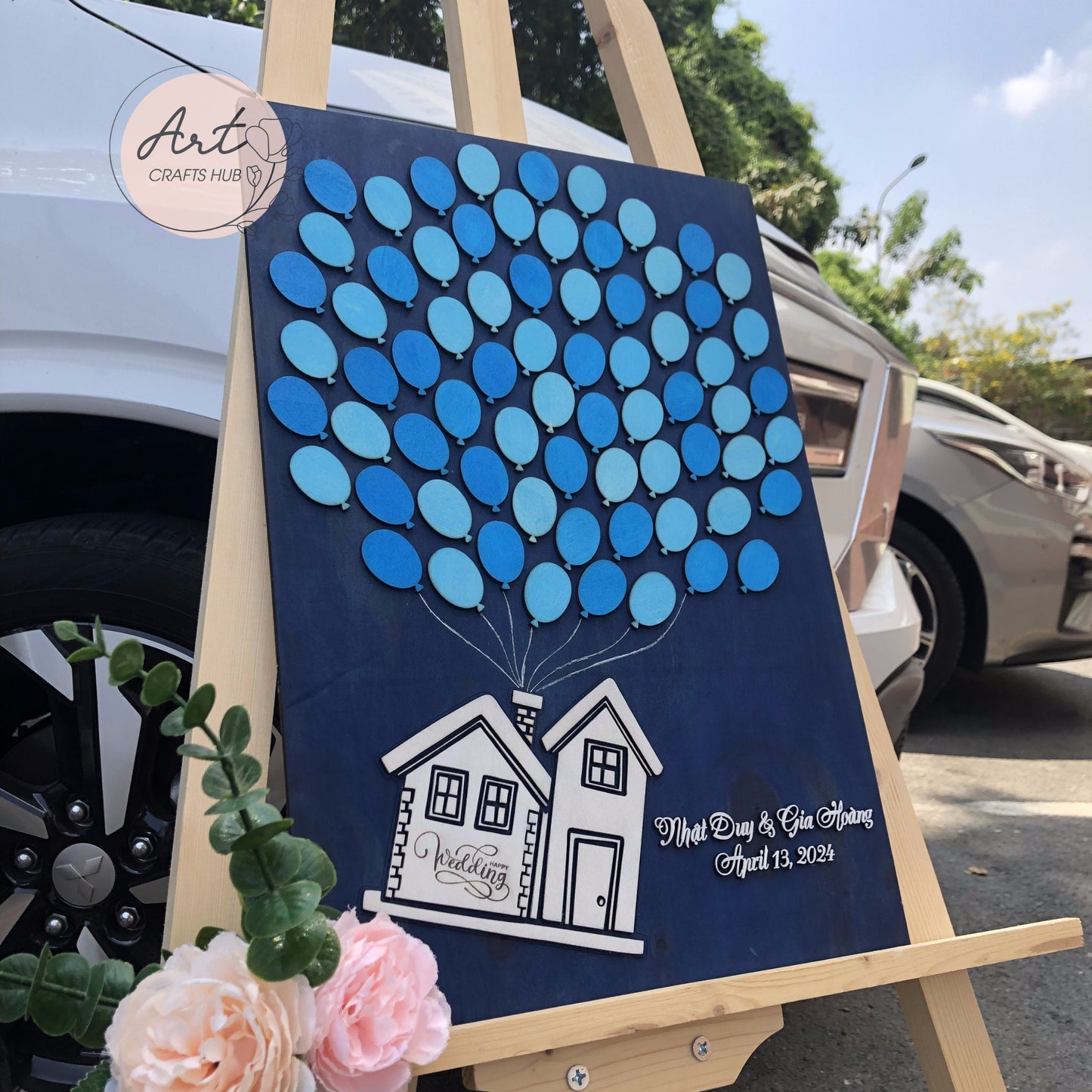 3D Wooden House Balloon Signature Art Decor - An Impressively Stunning Piece for Weddings, Meaningful Wedding Gift, Wedding Guestbook